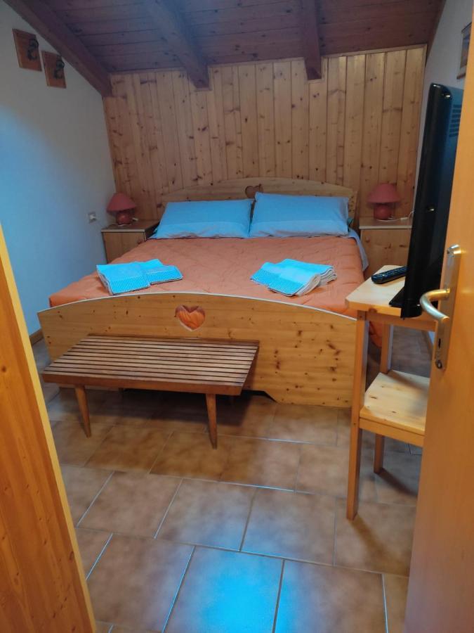 La Casa Di Grace Nella Valle Incantantata Carano  Dış mekan fotoğraf